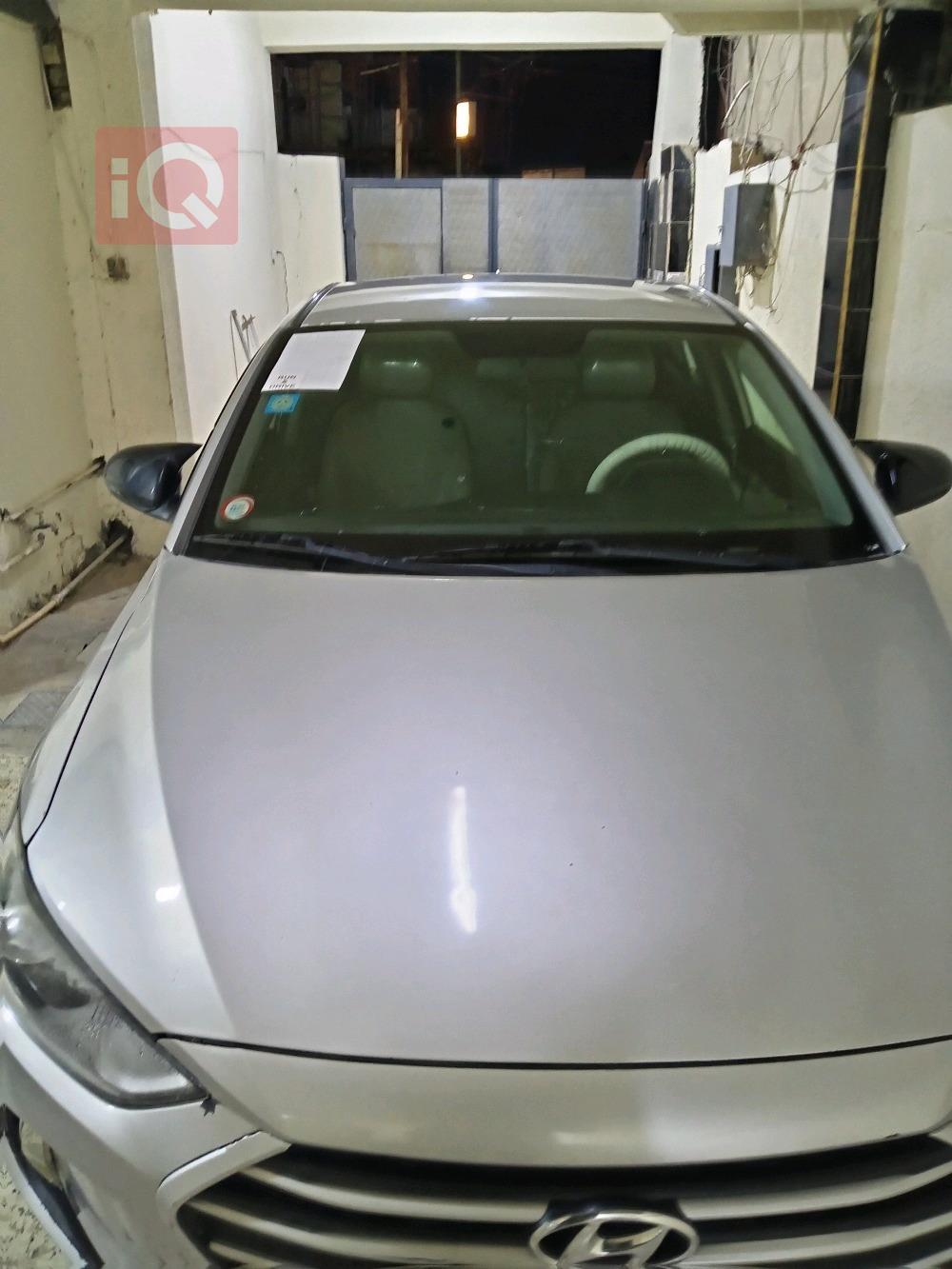 هيونداي النترا